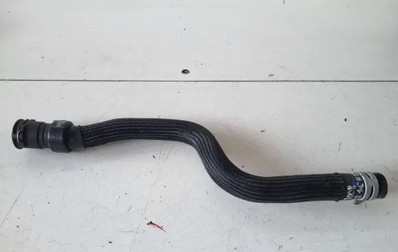 Peugeot 3008 II Engine coolant pipe/hose 9822195080