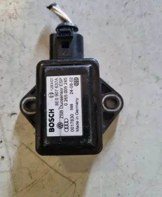Volkswagen PASSAT B5.5 ESP acceleration yaw rate sensor 8E0907637A 0265005245 0017830