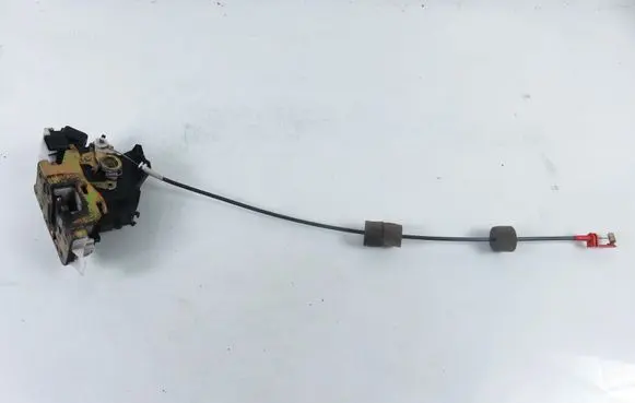 Ford Mondeo Mk III Front door lock 2S4AA21812EA