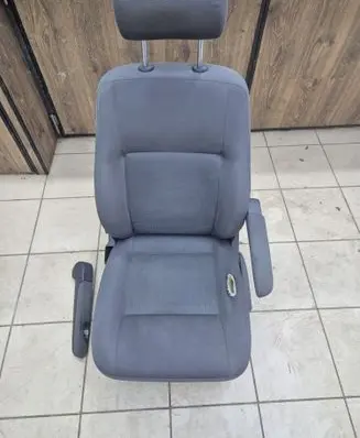 Volkswagen Transporter - Caravelle T5 Front driver seat 7H0881303E 7H0881201C 7H0881202C