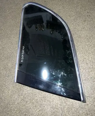 BMW 5 E39 Rear side window 51367145044