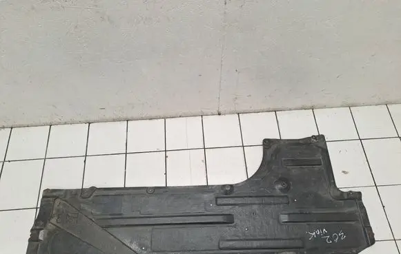 BMW 6 F12 F13 Center/middle under tray cover 51757244185