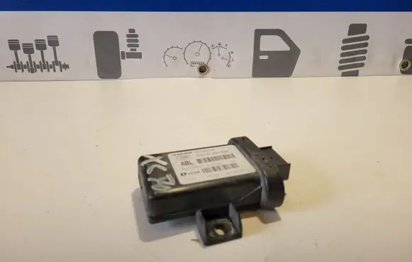 Volvo XC70 Light module LCM 30782657
