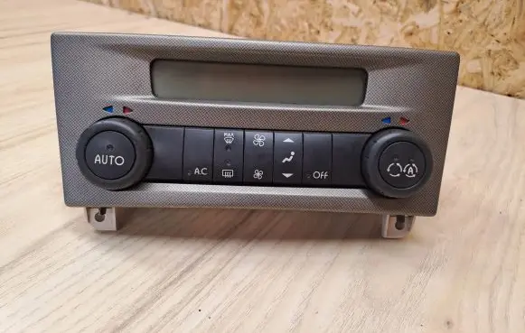 Renault Laguna II Climate control unit 8200264424A 52485201 HDS18C24