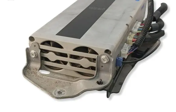 Lexus IS 220D-250-350 Sound amplifier 862800W360