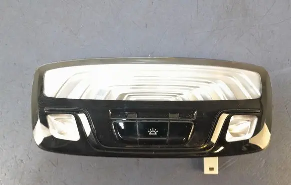 BMW 5 G30 G31 G38 Boot/trunk interior light 6848615