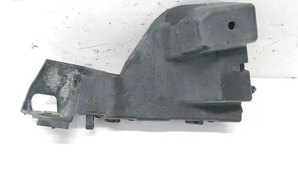 Audi Q5 SQ5 Front bumper mounting bracket 8R0807284C 8R0807284
