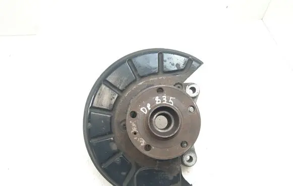 Volkswagen PASSAT CC Front wheel hub
