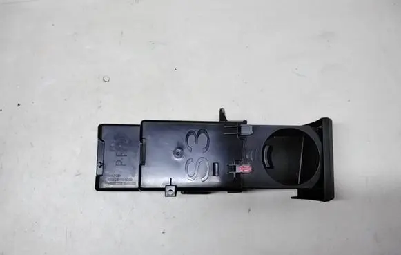 Toyota Hilux (AN120, AN130) Cup holder front 55618KK050 66995KK030