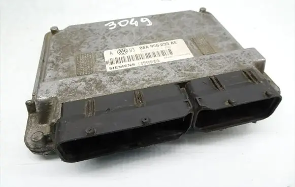 Volkswagen Golf IV Engine control unit/module 06A906033AE 5WP40136