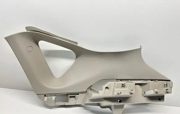Opel Astra J (C) pillar trim 13356689 322225228