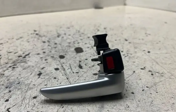 Mazda 6 Front door interior handle 