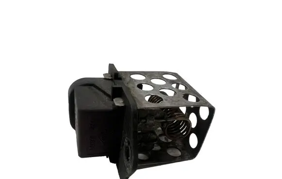 Nissan Qashqai Heater blower motor/fan resistor 8200045082