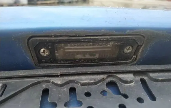 Volkswagen Golf V Number plate light