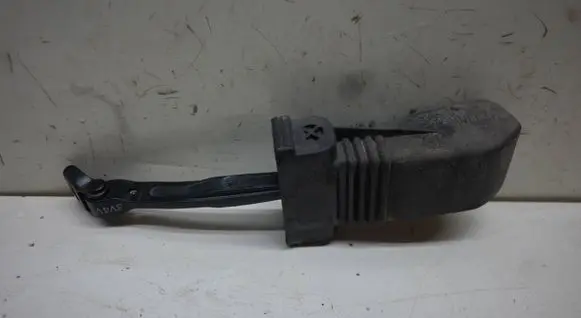 Audi A3 S3 8V Front door check strap stopper 8V4837249A