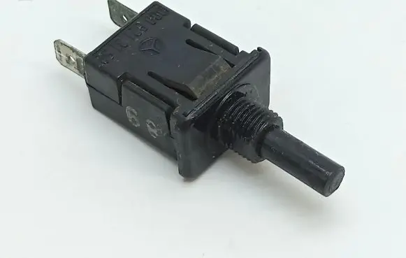 Mercedes-Benz S W116 Rear door sensor 0008213152