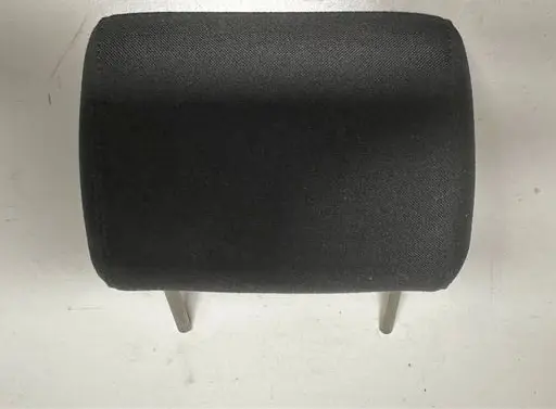 Toyota Avensis T250 Second row seats 