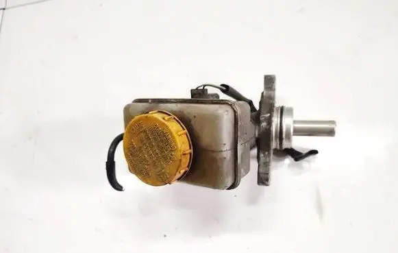 Subaru Forester SH Master brake cylinder