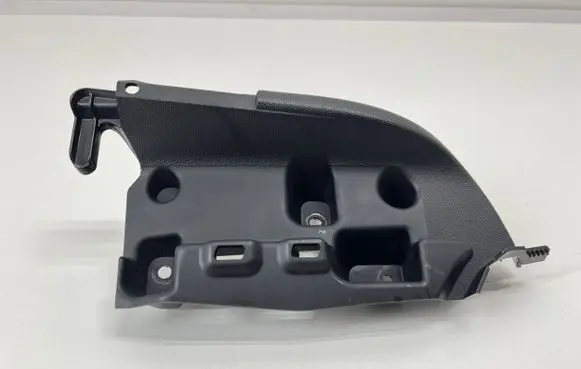 Mini Cooper Countryman F60 (C) pillar trim 7389356
