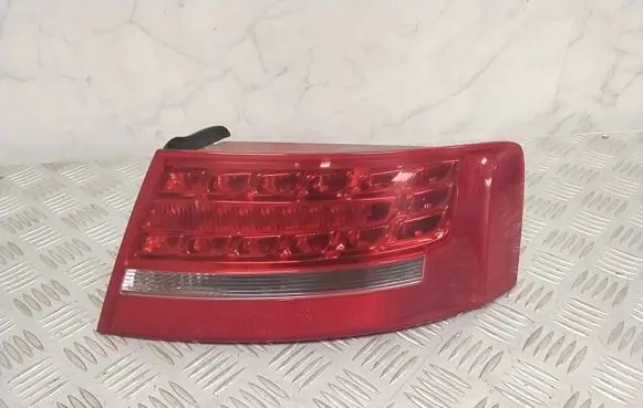 Audi A5 8T 8F Rear/tail lights 8T8945096D