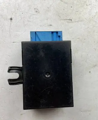 BMW 7 E38 Comfort/convenience module 66128361944 8361944