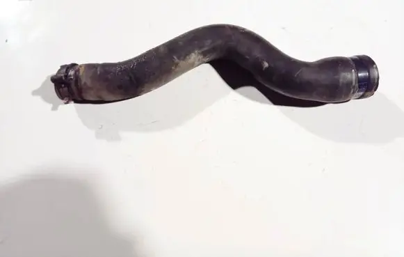 Peugeot 3008 I Engine coolant pipe/hose