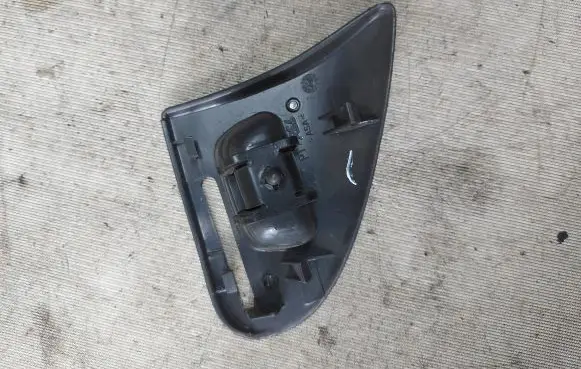 Ford Galaxy Seat belt trim 7M0868856e