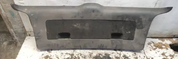 Volkswagen PASSAT B5 Tailgate/boot lid cover trim 3b9867601