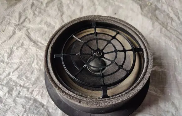 Audi A4 S4 B9 8W Front door speaker A140401C