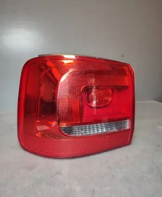 Volkswagen Touran II Rear/tail lights 1T0945095R