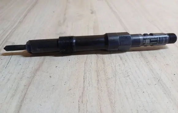 Ford Mondeo Mk III Fuel injector 3S7Q9K546AB