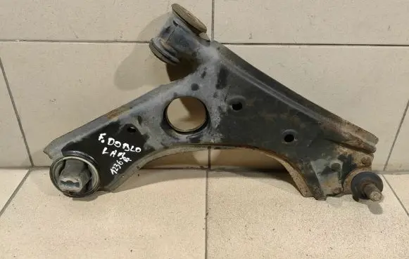 Fiat Doblo Front lower control arm/wishbone