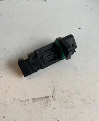 Audi A4 S4 B6 8E 8H Mass air flow meter F00C262059 092121B