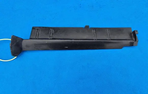 BMW 7 G11 G12 Radiator support slam panel bracket 8632123