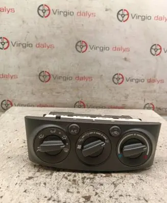 Toyota Avensis T250 Climate control unit 5590005240 MB1465704463