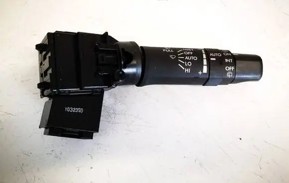 Subaru Legacy Wiper control stalk