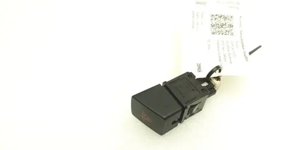 Nissan Qashqai Hazard light switch 80125T 299125472
