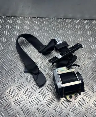 Maserati Ghibli Front seatbelt 627069500 011R000 6700174260
