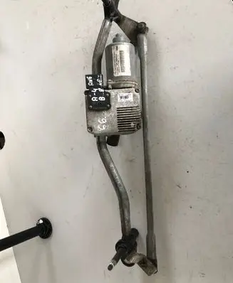 Audi A4 S4 B8 8K Front wiper linkage and motor