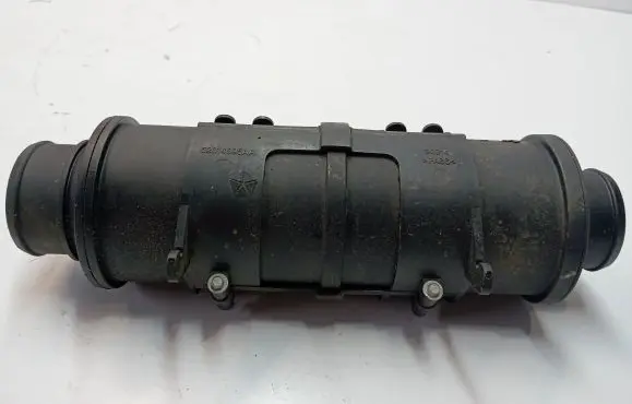 Jeep Grand Cherokee Air intake duct part 52014695AA