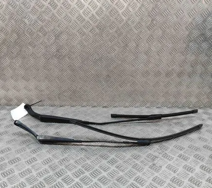 Audi A3 S3 8V Windshield/front glass wiper blade 8V2955407 8V2955408