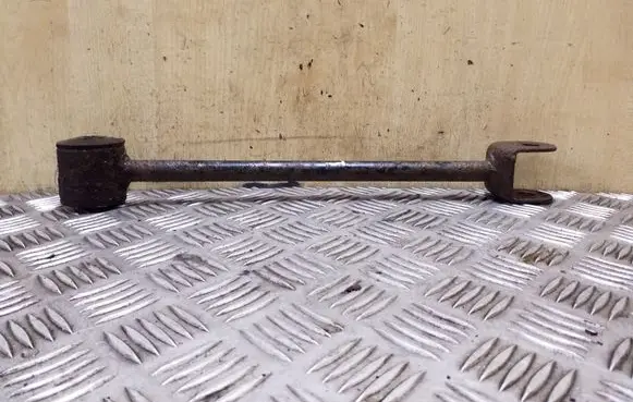 Nissan X-Trail T30 Rear control arm