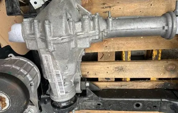 Mercedes-Benz GLS X167 Front differential A1673305400