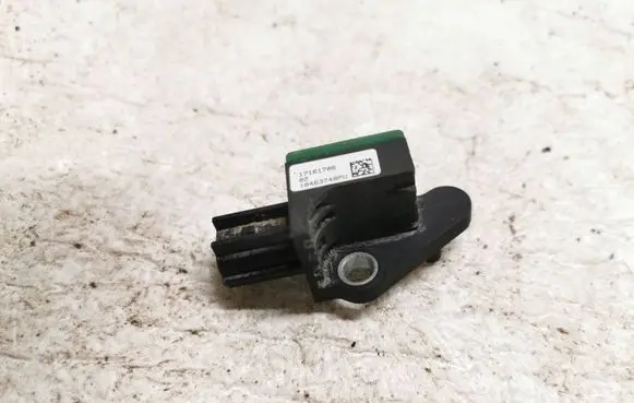 Volkswagen Sharan Airbag deployment crash/impact sensor 17161706 10463748PU