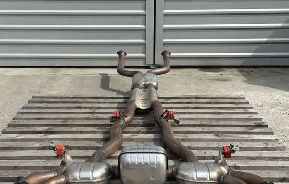 BMW M5 G90 Exhaust gas pipe 7886063