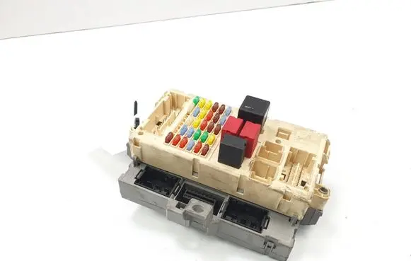Maserati GranTurismo Fuse box set