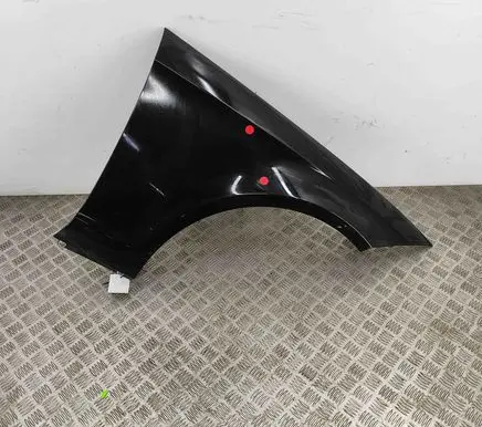 Mercedes-Benz CLS C218 X218 Fender A2188800218