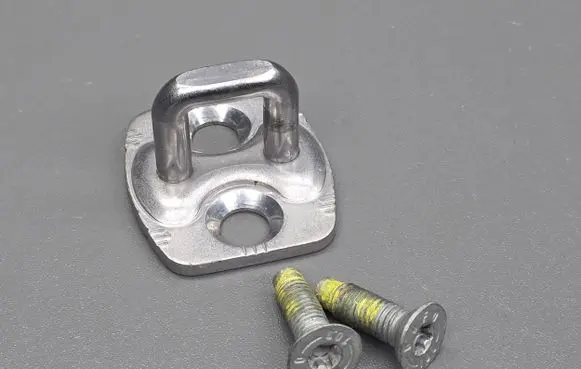 Ford Fiesta Front door lock loop/hook striker H1BBA21982AB