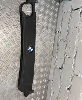 BMW 5 E60 E61 Engine cover (trim) 7572645 17117572645