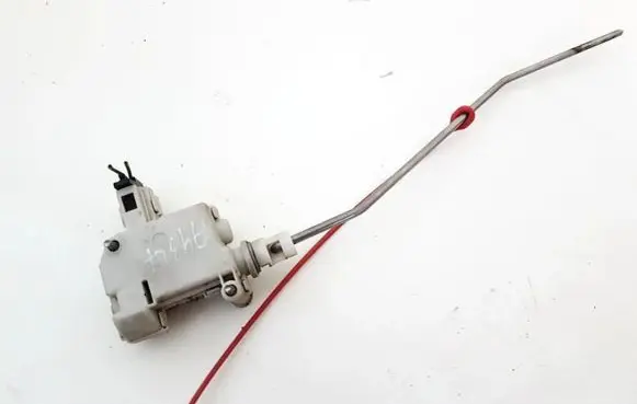 Audi A6 S6 C6 4F Central locking motor 4F0862153 3B0959781